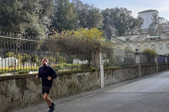 Villa Borghese Running Tour: 1-Hour Guided Jog Through Rome's Historic Park
