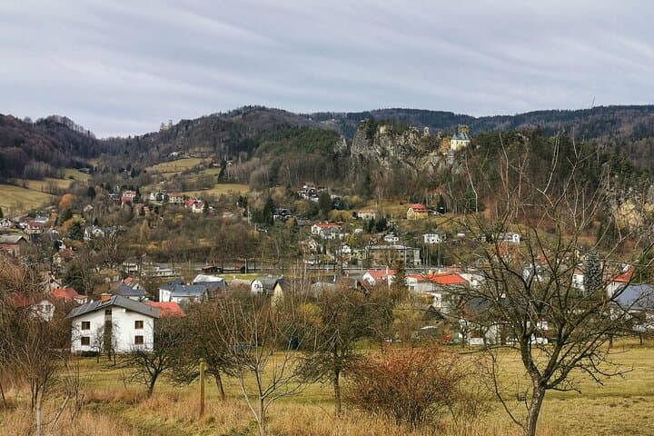 Full-Day Hike in Bohemian Paradise: Malá Skála Rock Labyrinth & Castle Views photo 4