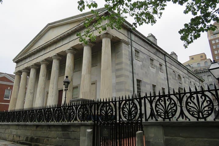 Hamilton Walking Tour Philadelphia: Small-Group Historic Walk Through Early Republic Sites photo 3