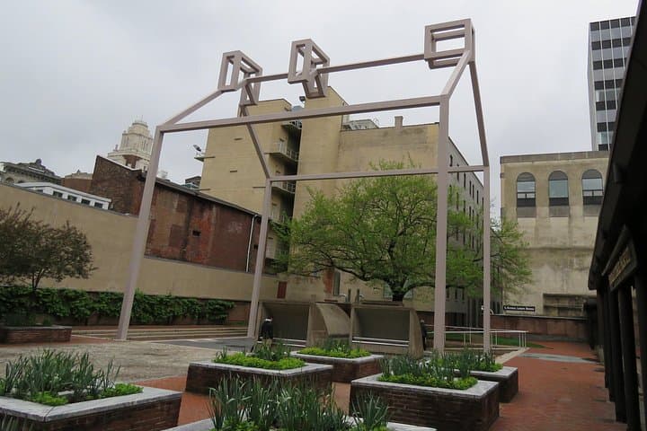 Hamilton Walking Tour Philadelphia: Small-Group Historic Walk Through Early Republic Sites photo 4