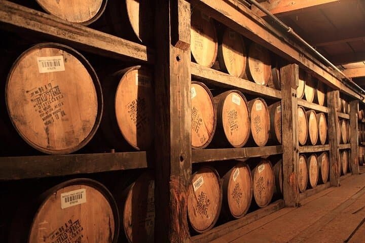 Louisville Bourbon Distillery Tour — Buffalo Trace, Woodford, Maker's Mark & More photo 2