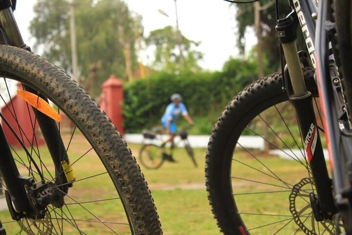 Private Coorg Cycling Tour Through Coffee Plantations and Reservoir Views photo 6