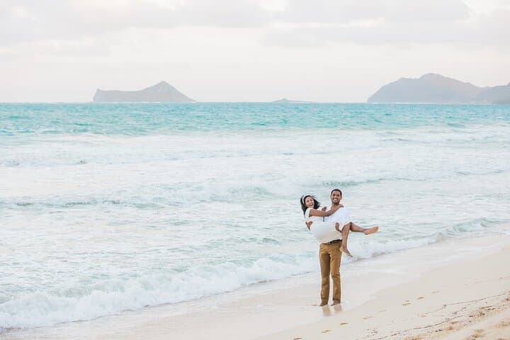 Surprise Proposal at Oahu Cliffside — Private Photography Session with Diamond Head Views photo 3