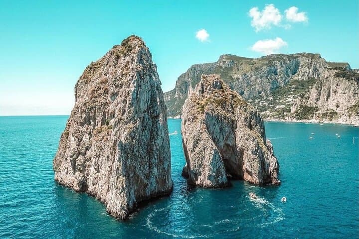 Private Boat Trip to Capri: Explore Grottos, Faraglioni & Sea Coves photo 5