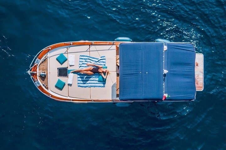 Private Capri Boat Excursion: Caves, Faraglioni & Snorkel