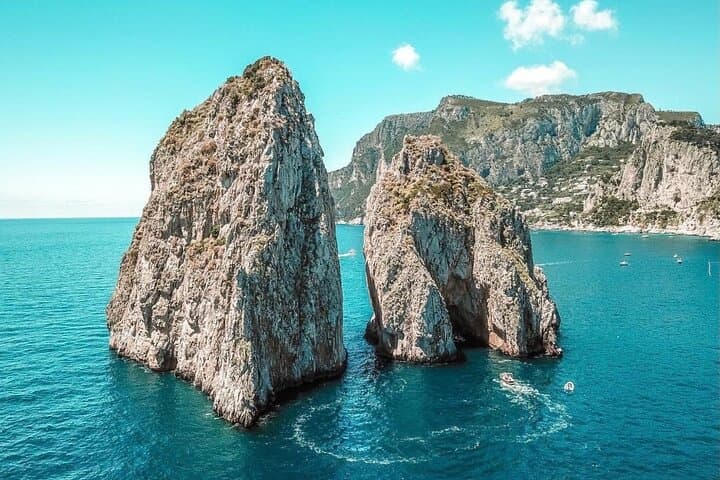Private Capri Boat Excursion: Caves, Faraglioni & Snorkel photo 2