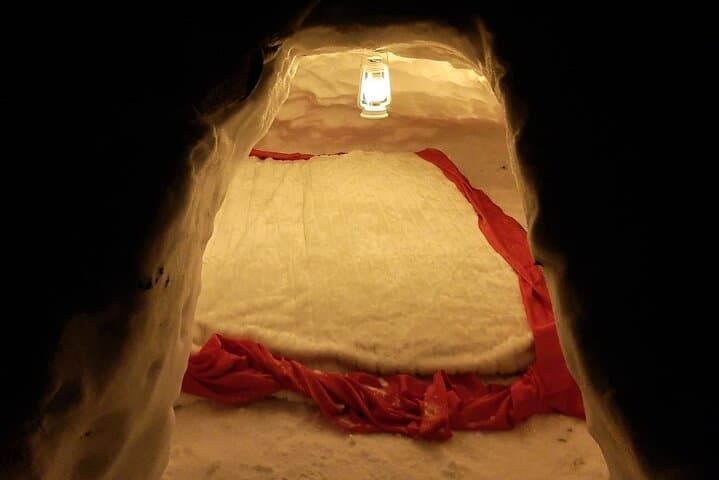 Build a Snow Igloo in Kemi: Hands-On Lapland Winter Experience photo 6