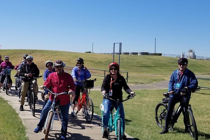 Fort Worth Self-Guided Electric Bike Rental — 2-Hour Pedego Tour photo 2