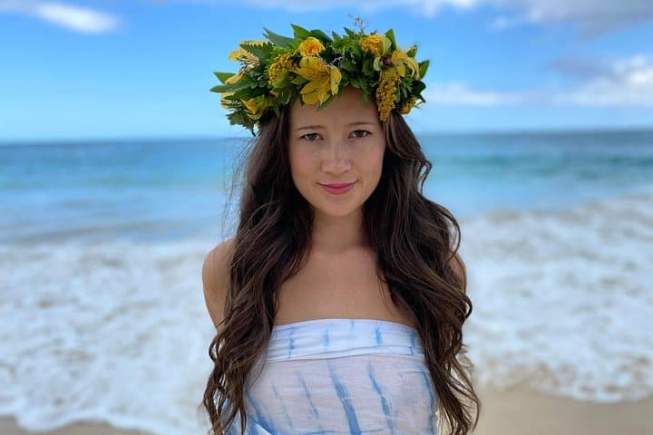 Haku Lei Workshop & Beach Photoshoot on Oahu — Livin' Aloha Experience photo 3