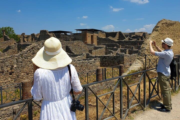 Skip-the-Line Pompeii Walking Tour from Naples: Half-Day Guided Visit photo 2