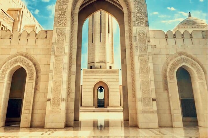 Muscat City Highlights and Private Beach Retreat: Grand Mosque, Mutrah Souq & Yacht Club Beach photo 6