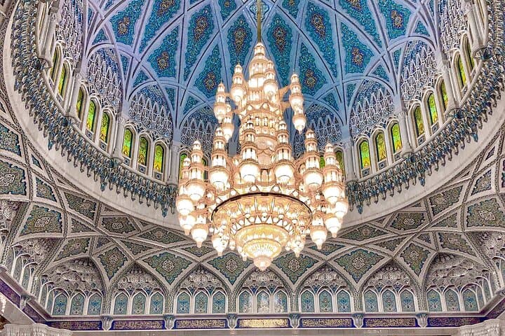Muscat City Highlights and Private Beach Retreat: Grand Mosque, Mutrah Souq & Yacht Club Beach