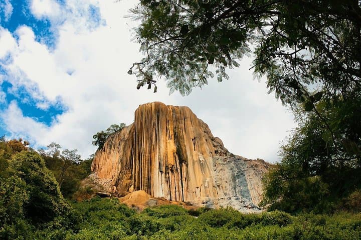 Hierve el Agua & Teotitlán del Valle: Full-Day Tour from Oaxaca to Petrified Waterfalls and Artisan Village photo 5