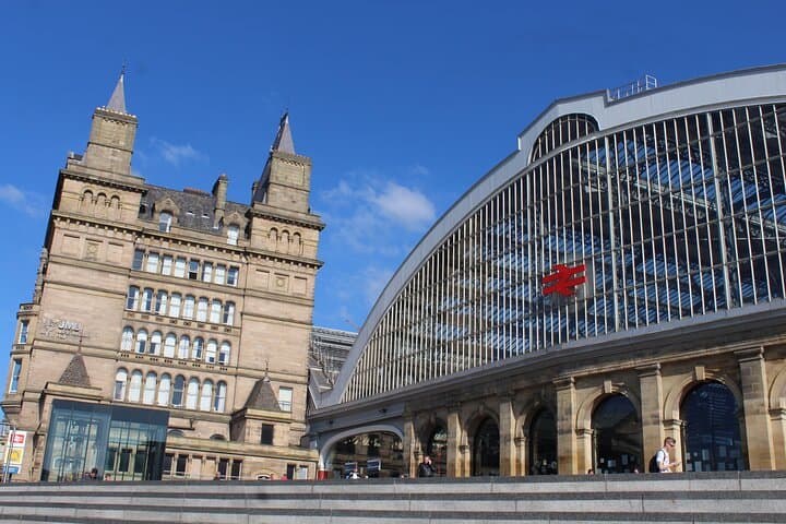 Liverpool Private Walking Tour: Explore the City Like a Local photo 2