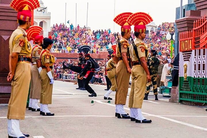 Weekend in Amritsar: Golden Temple, Heritage Walk & Wagah Border Retreat photo 2
