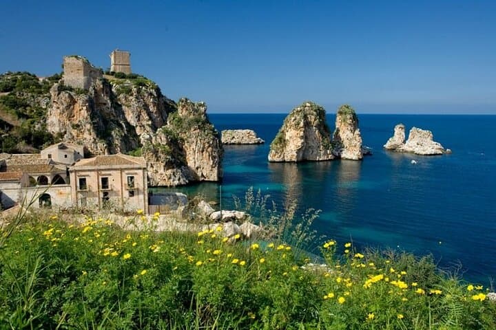 8-Day Bucolic Sicily Tour — UNESCO Temples, Salt Pans & Mount Etna photo 2