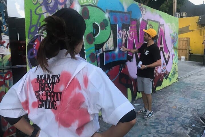 Wynwood Graffiti Master Class: Learn Street Art on a Citadel Rooftop photo 6