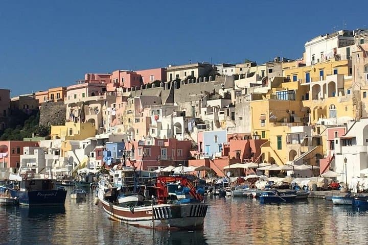 Procida Island Boat Tour from Sorrento or Naples — Corricella, Chiaia & Pozzo Vecchio photo 2