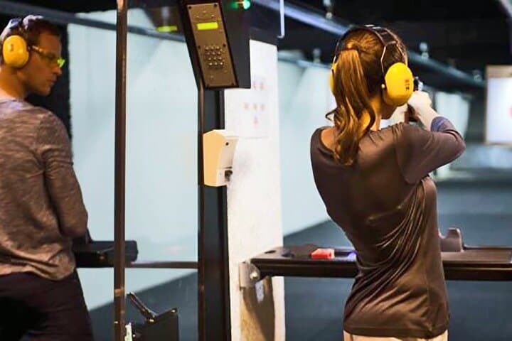 Dubai Shooting Range Experience: 9mm Pistol Session for Beginners photo 3