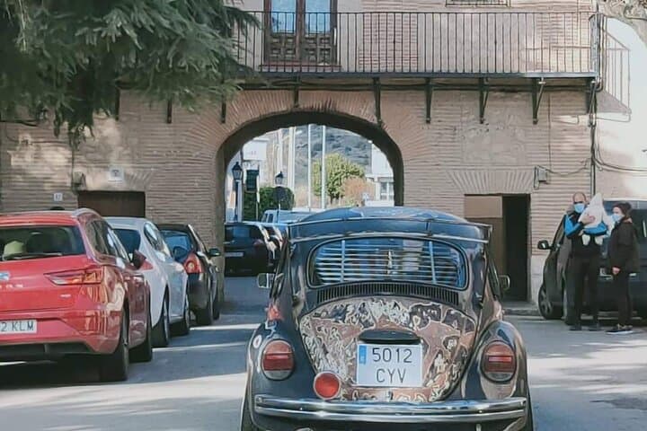 Classic Car Road Trip from Madrid to El Escorial: Sierra Oeste Scenic Drive photo 2