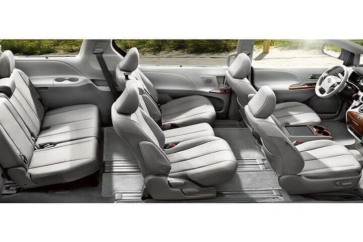 Private Minivan Transfer: Honolulu Airport to Ko Olina Hotels — Smooth Door-to-Door Service photo 5
