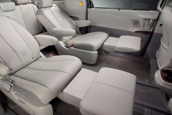Private Minivan Transfer: Honolulu Airport to Ko Olina Hotels — Smooth Door-to-Door Service photo 6