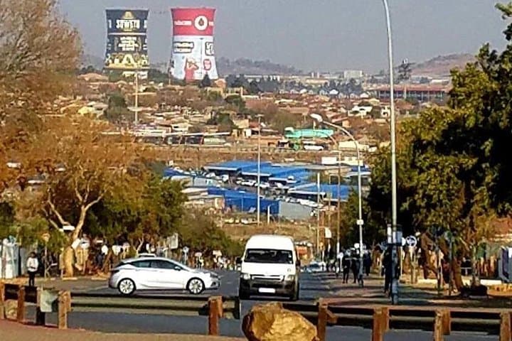 Johannesburg & Soweto Private Guided Tour with Shebeen Lunch — History, Apartheid Sites & Local Flavors photo 4