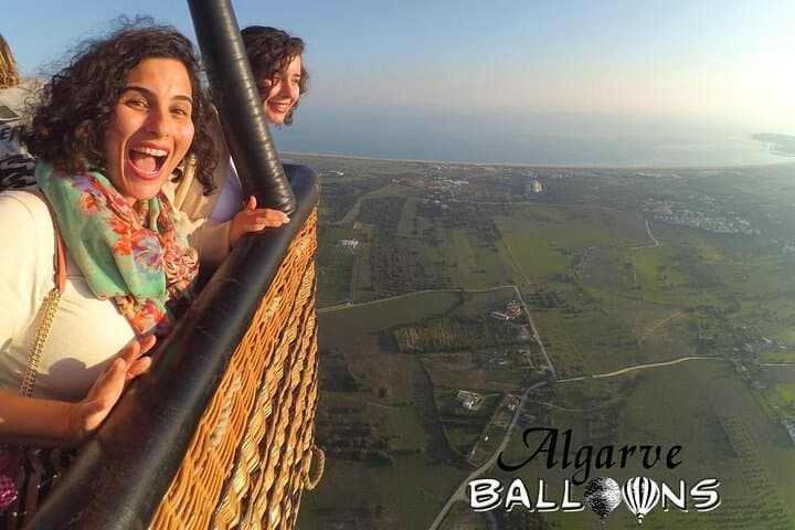 Sunrise Hot Air Balloon Flight Over the Algarve Coast photo 5