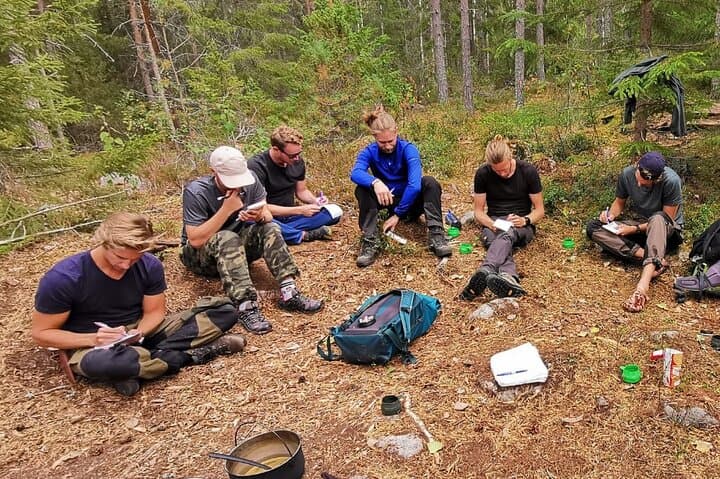 2-Day Small-Group Survival Course in Södermanland: Forest Skills & Navigation