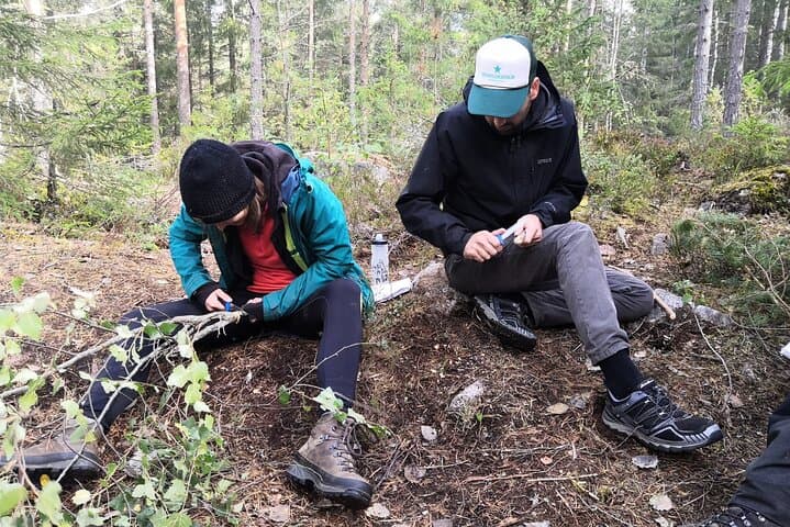2-Day Small-Group Survival Course in Södermanland: Forest Skills & Navigation photo 4