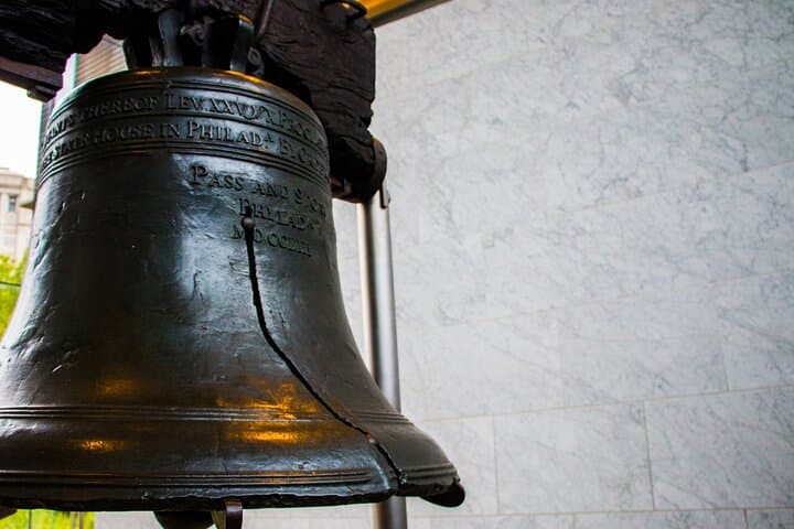 Private 4-Hour Philadelphia Driving Tour: Independence Hall, Rocky Steps & Magic Gardens photo 2