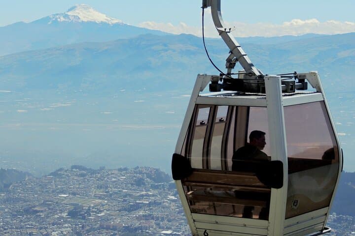 Quito Cable Car to Cruz Loma and Private Old Town Walk