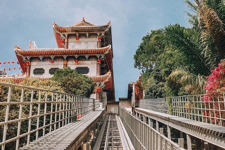 Penang Hill & Kek Lok Si Temple: Half-Day Funicular and Cultural Tour photo 2