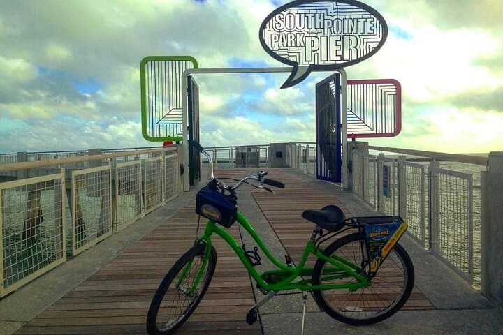 Miami Beach Bike Tour — South Beach Art Deco & Oceanfront Ride photo 4