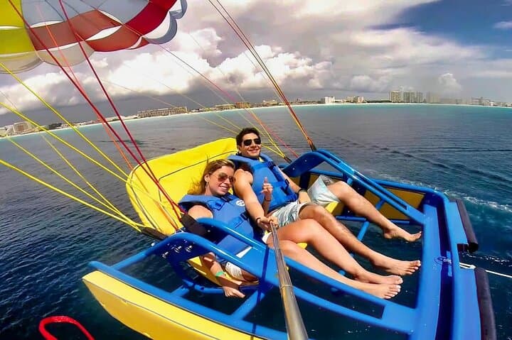 Sky Rider Parasailing in Cancún — 325‑ft Nichupté Lagoon Flight