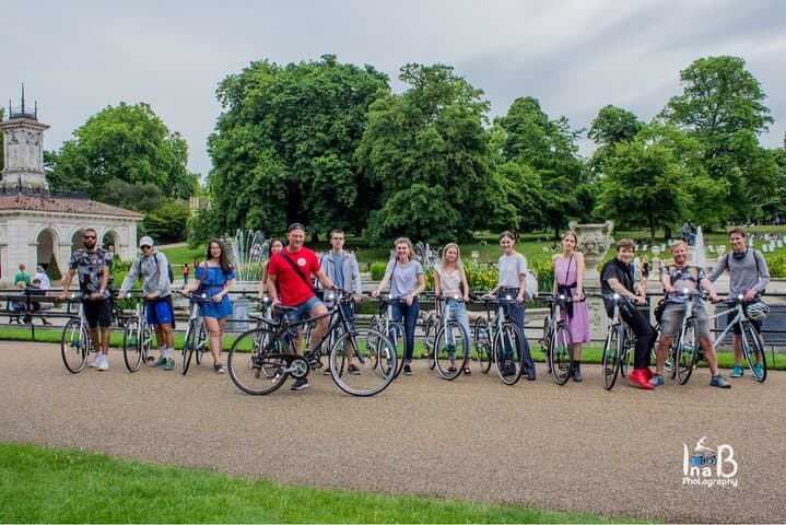 Morning Bike Tour of London's Landmarks: 3.5-Hour Kensington to Westminster Ride photo 2