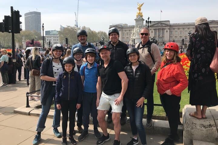 Cycle London's Big Six and a Pub: Guided 5-Hour Bike Tour photo 6