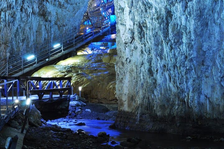 Zlatibor Mountain Day Tour from Belgrade — Gold Gondola, Stopića Cave & Sirogojno photo 4