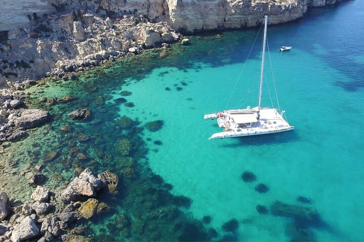 Full-Day Catamaran Cruise to Comino & Grand Harbour (Lunch Included) photo 3