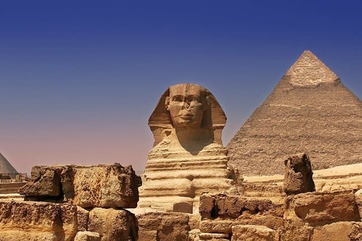 Private Giza Pyramids and Egyptian Museum Tour — Full-Day Cairo Highlights