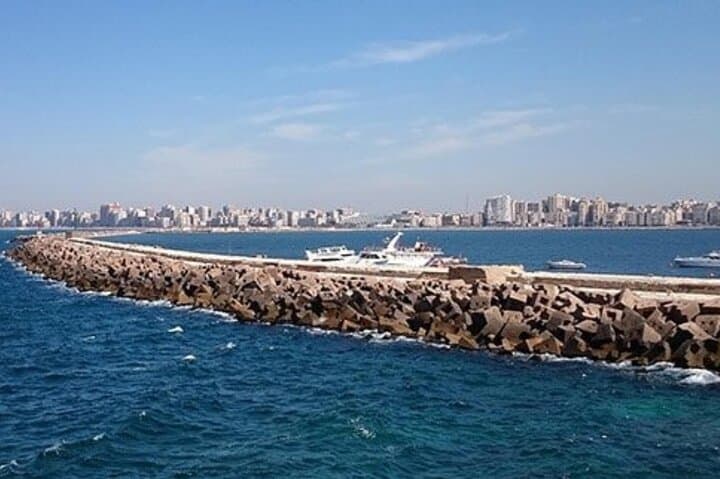 Private Day Tour to Alexandria from Cairo: Qaitbay, Catacombs & Bibliotheca photo 4