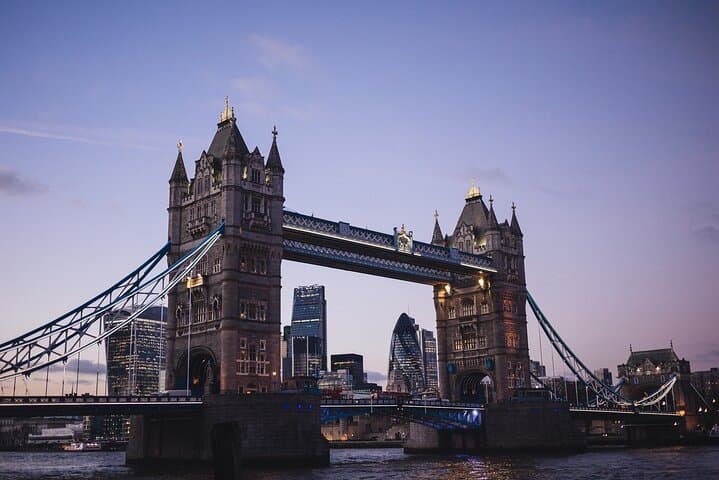Southampton Port to LHR Executive Private Transfer — Heathrow Luxury Transfer photo 5