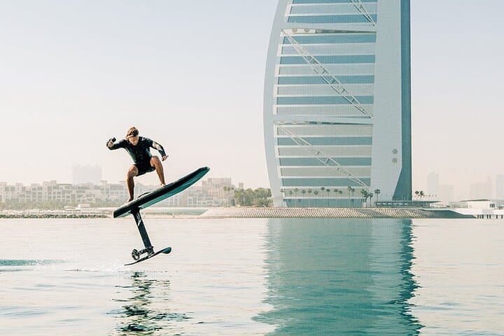 Electric Foil Surfing in Dubai: 40-Minute Fliteboard Experience with Skyline Views photo 2