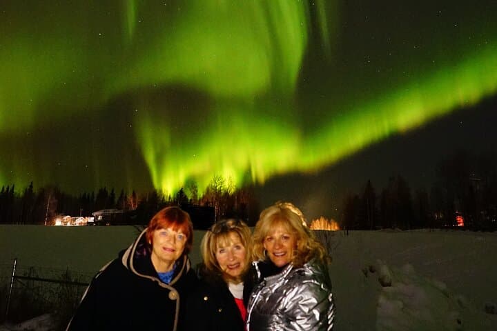 Fairbanks Aurora Chasing: Northern Lights Photography Tour photo 3