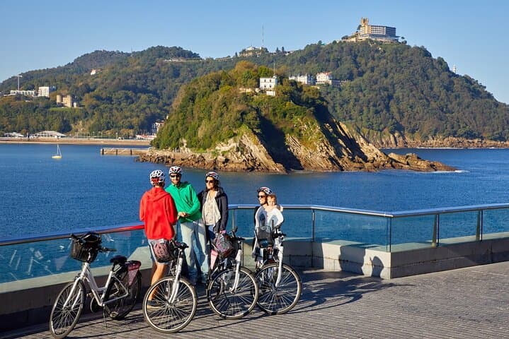 San Sebastián E‑Bike Tour: Basque History, Beaches & City Sights photo 5