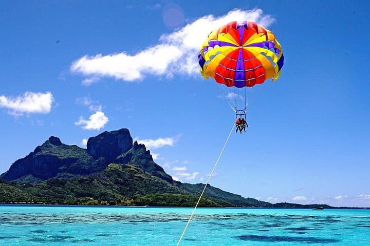 Parasailing Over Sharm el Sheikh: 10-Min Red Sea Flights Above Coral Reefs photo 4
