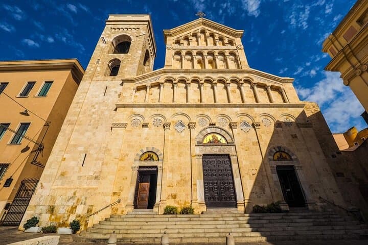 Castello to the Sea: Cagliari Old Town Walking Tour photo 6