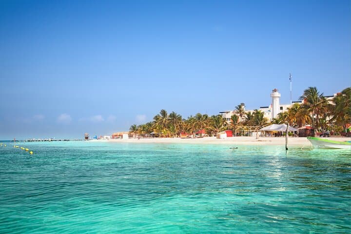 Luxury Catamaran to Isla Mujeres: Snorkel, Lunch & Open Bar photo 5
