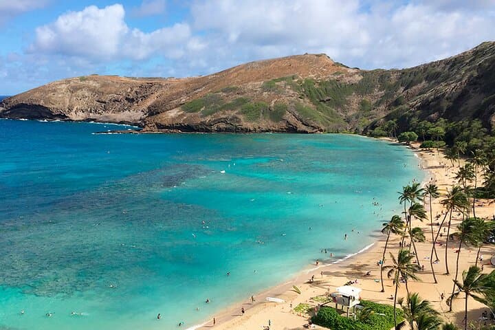 Oahu Grand Circle Island & Haleiwa Full-Day Tour — Stops, History, and Practical Tips photo 2
