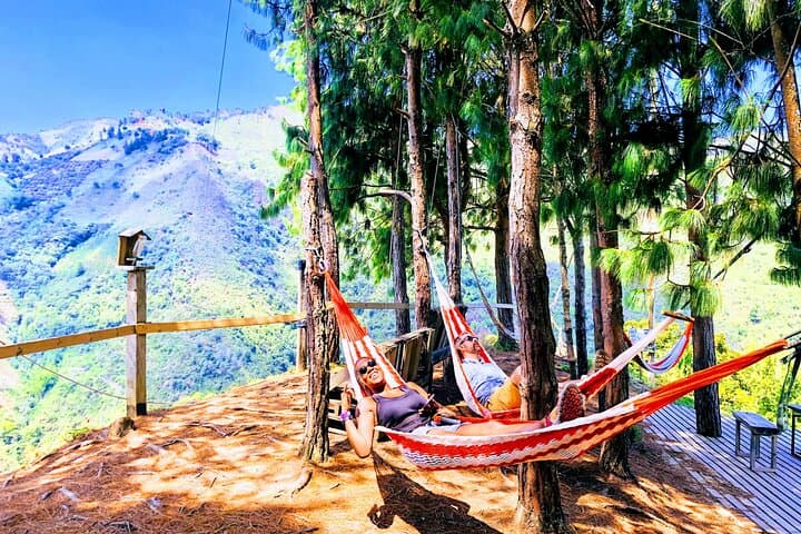 Medellín Mountain Zipline: 800m Canopy Over Waterfalls and Coffee photo 4